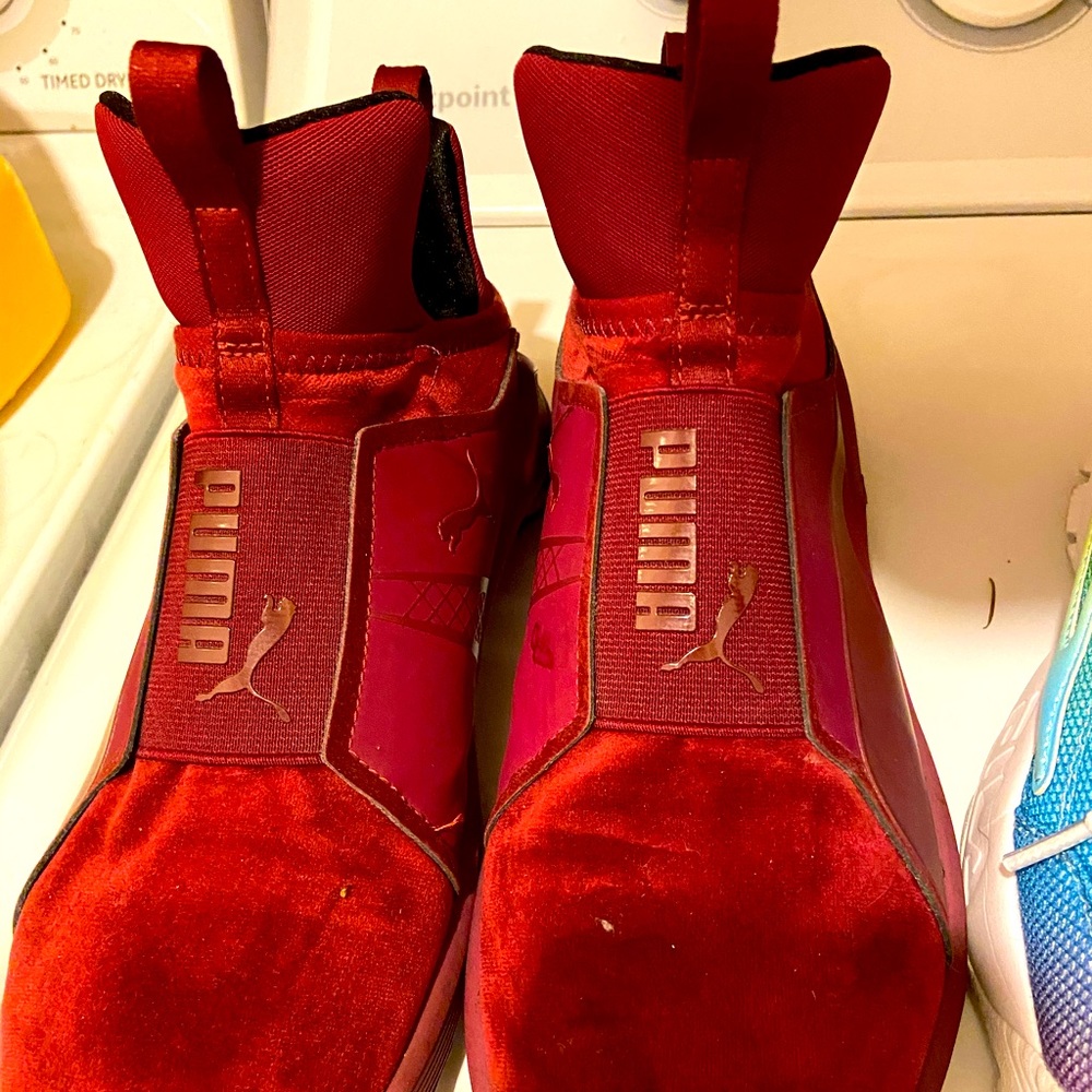 Kylie Jenner pumas